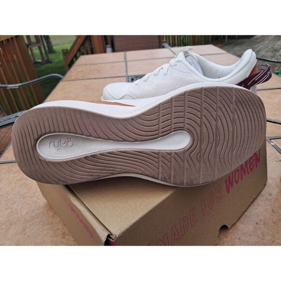 Ryka Glide Sneakers Women's 7.5 Tan Max Cushion Wore Once - Picture 4 of 5